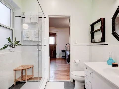 1722 E 55th St #3, Chicago, IL 60615 photo 10
