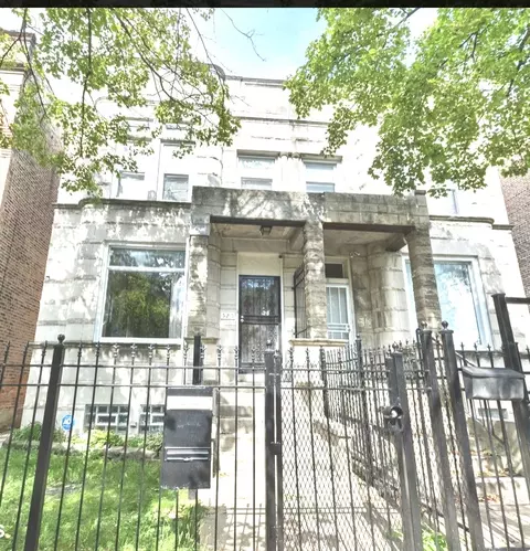 520 W 66th St, Chicago, IL 60621