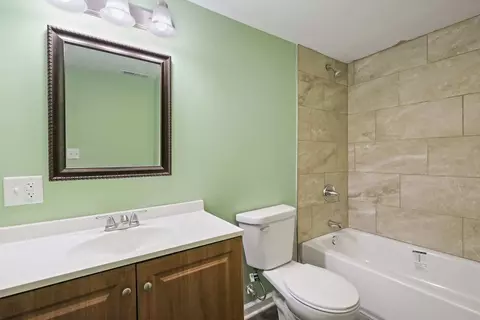 333 E 18th St, Lockport, IL 60441 photo 17