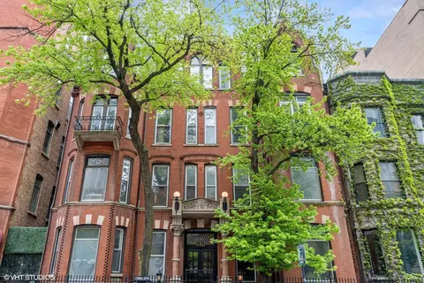 55 W Erie St #GE, Chicago, IL 60654