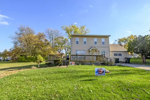 7801 Blazer Ave, Justice, IL 60458