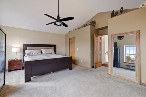 1811 Silver Ridge Dr, Plainfield, IL 60586 photo 9