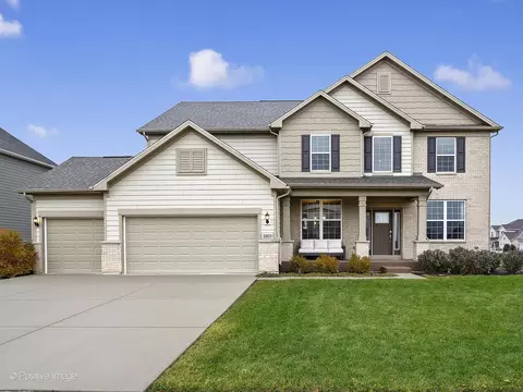 3803 Mahogany Ln, Naperville, IL 60564
