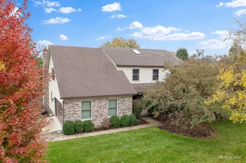 1430 Terrance Dr, Naperville, IL 60565
