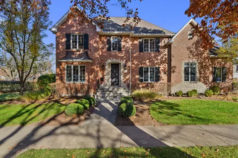 349 S Peck Ave, La Grange, IL 60525