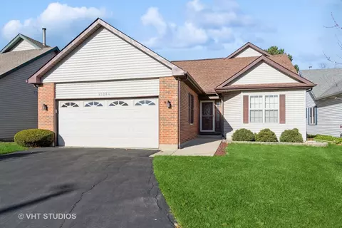 21044 W Hazelnut Ln W, Plainfield, IL 60544