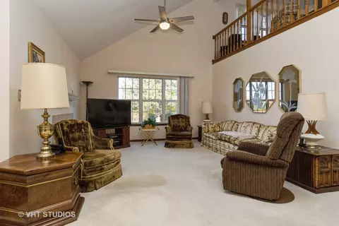 21044 W Hazelnut Ln W, Plainfield, IL 60544 photo 8