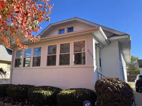 2007 Melrose St, Rockford, IL 61103
