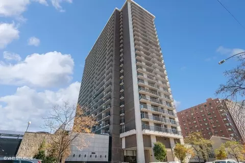 5855 N Sheridan Rd #7J, Chicago, IL 60660