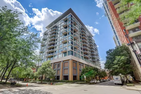 125 E 13th St #1003, Chicago, IL 60605