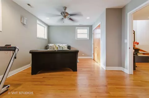 540 E 45th St #1S, Chicago, IL 60653 photo 6