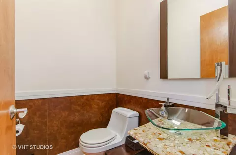 540 E 45th St #1S, Chicago, IL 60653 photo 13