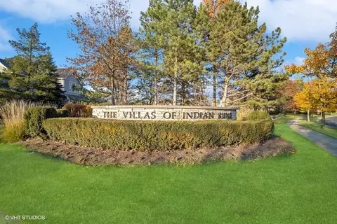 4436 S Seminole Dr, Glenview, IL 60026