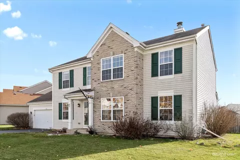 381 Horizon Ln, Dekalb, IL 60115