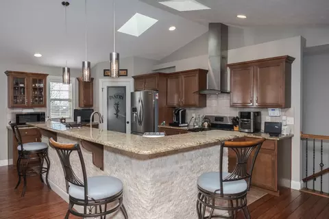 809 Witten Woods Dr, Bloomington, IL 61704 photo 17