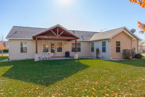 809 Witten Woods Dr, Bloomington, IL 61704 photo 47