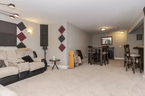 809 Witten Woods Dr, Bloomington, IL 61704 photo 39
