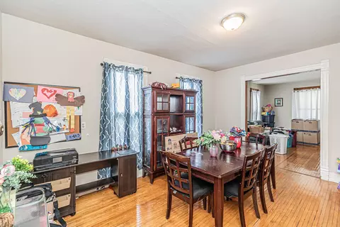 633 Chester Ave, Elgin, IL 60120 photo 9