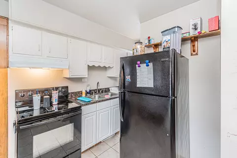 633 Chester Ave, Elgin, IL 60120 photo 13