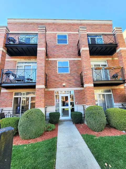 4908 S Vincennes Ave #3, Chicago, IL 60615