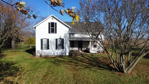 2572 E 1170 North Rd, Milford, IL 60953