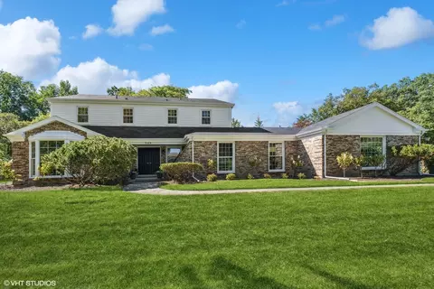 945 North Ave, Deerfield, IL 60015