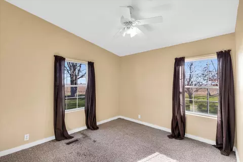 15 Cherry, Ogden, IL 61859 photo 13