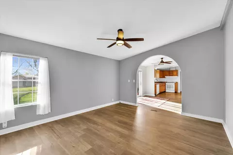 15 Cherry, Ogden, IL 61859 photo 12