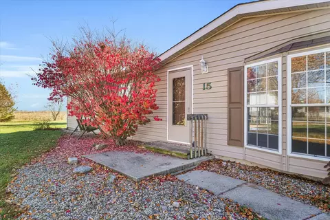 15 Cherry, Ogden, IL 61859 photo 4