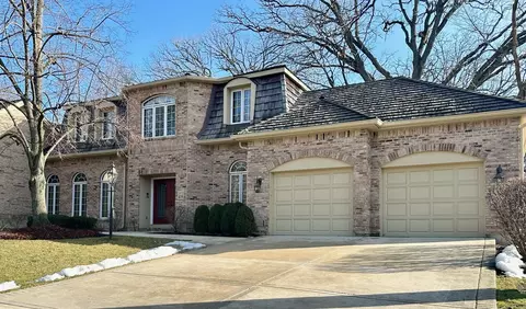 419 Le Provence Cir, Naperville, IL 60540