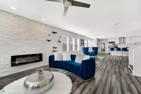 10426 S Charles St, Chicago, IL 60643 photo 8