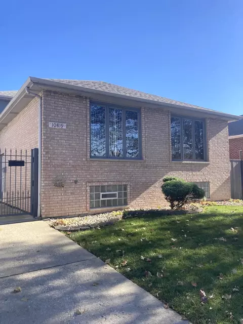 10819 S Avenue E, Chicago, IL 60617