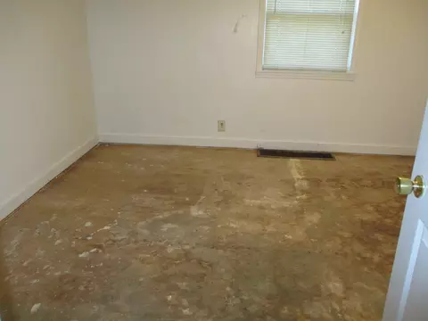 1213 N Main St, Georgetown, IL 61846 photo 4