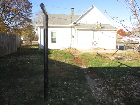 1213 N Main St, Georgetown, IL 61846 photo 9