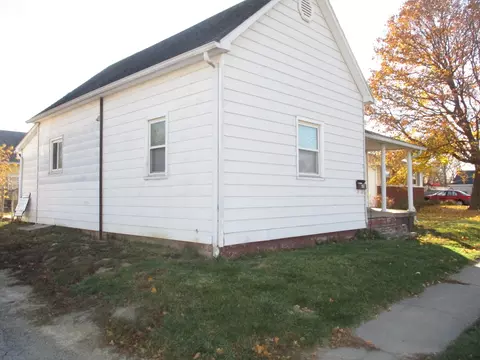 1213 N Main St, Georgetown, IL 61846 photo 2