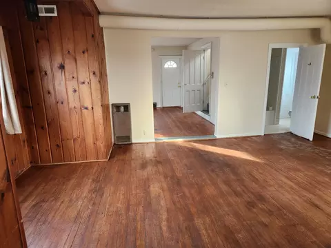 23909 Lawrence Rd, Chemung, IL 60033 photo 14