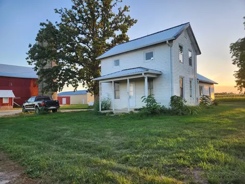 23909 Lawrence Rd, Chemung, IL 60033 photo 6