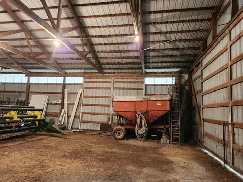 23909 Lawrence Rd, Chemung, IL 60033 photo 10