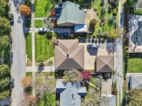 8520 Parkview Ave, Munster, IN 46321 photo 35