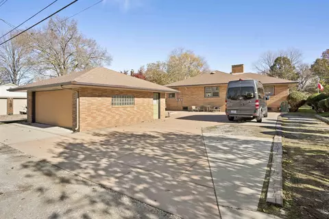 8520 Parkview Ave, Munster, IN 46321 photo 32