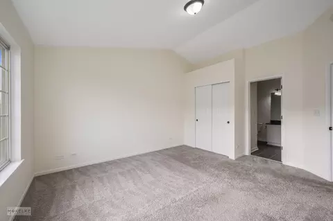 2274 Daybreak Dr, Aurora, IL 60503 photo 14