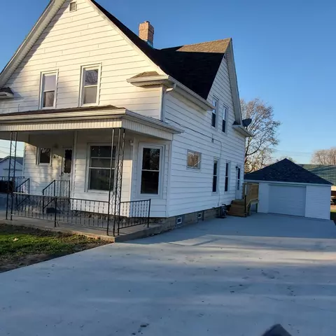 406 North St, Donovan, IL 60931