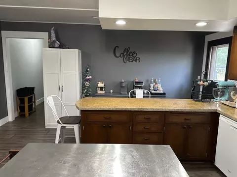 Kitchen - 418 High St, Buda, IL 61314 photo 4 of 4