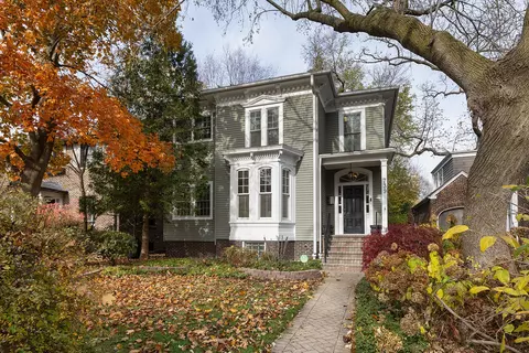 739 Central St, Evanston, IL 60201