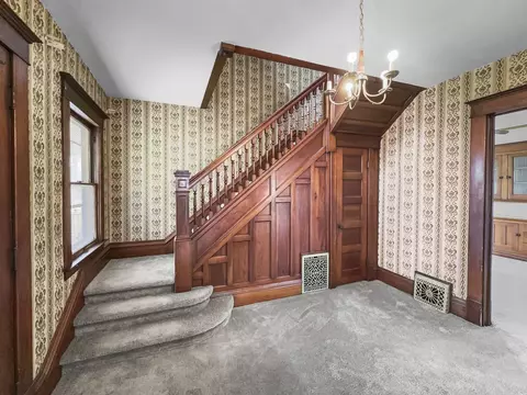 Entry Way - 170 E Iroquois St, Sheldon, IL 60966 photo 2 of 3