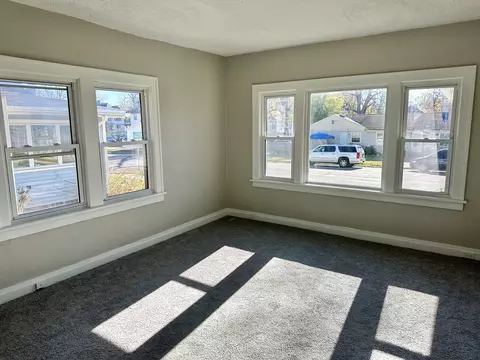 1185 E Merchant St, Kankakee, IL 60901 photo 5