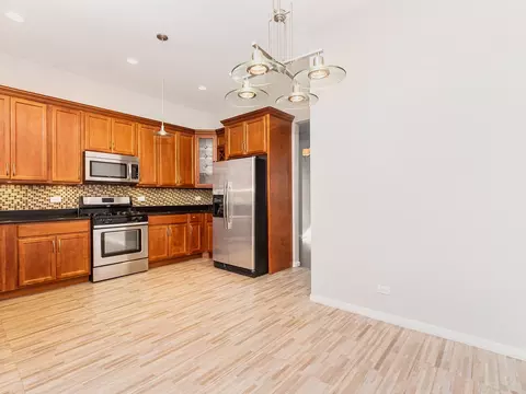 244 Lake St, Elgin, IL 60120 photo 13
