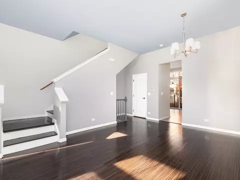 244 Lake St, Elgin, IL 60120 photo 7