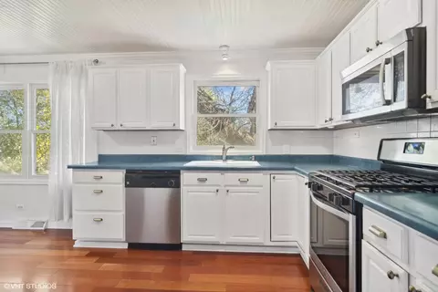 245 Thomas St, Cary, IL 60013 photo 6
