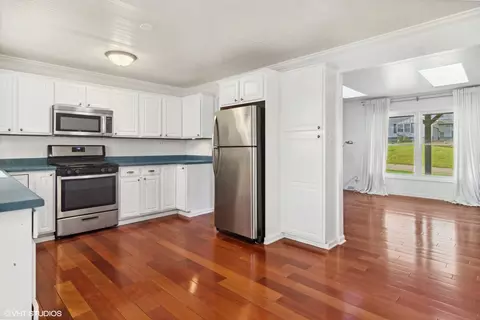 245 Thomas St, Cary, IL 60013 photo 7